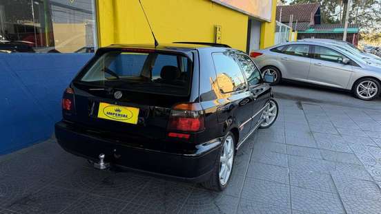 VOLKSWAGEN-GOLF-1995