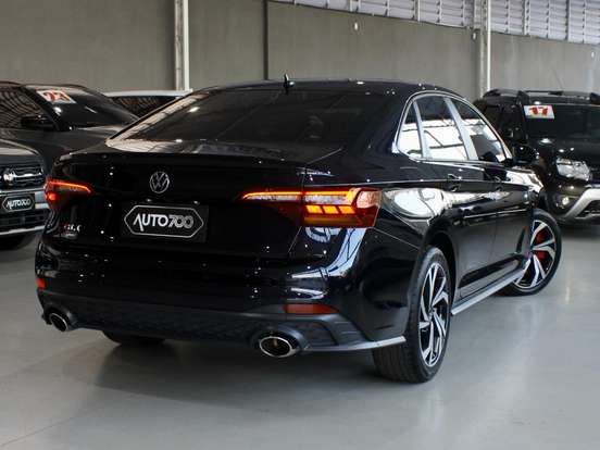 VOLKSWAGEN-JETTA-2023