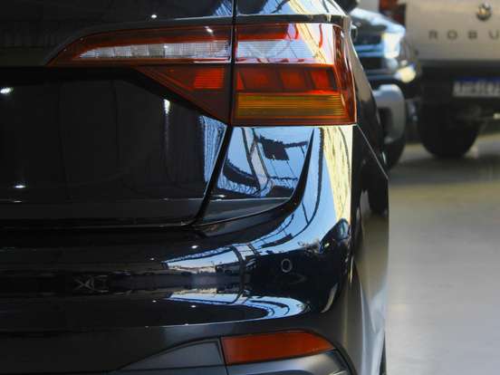 VOLKSWAGEN-JETTA-2023
