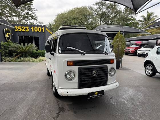VOLKSWAGEN KOMBI 1.4 MI STD 8V FLEX 4P MANUAL