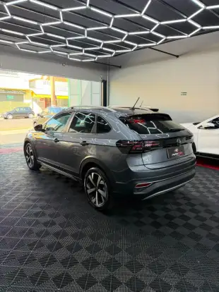 VOLKSWAGEN-NIVUS-1.0 200 TSI TOTAL FLEX HIGHLINE AUTOMÁTICO VOLKSWAGEN-NIVUS-2024
