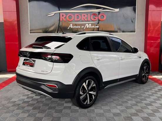 VOLKSWAGEN-NIVUS-1.0 200 TSI TOTAL FLEX HIGHLINE AUTOMÁTICO VOLKSWAGEN-NIVUS-2023