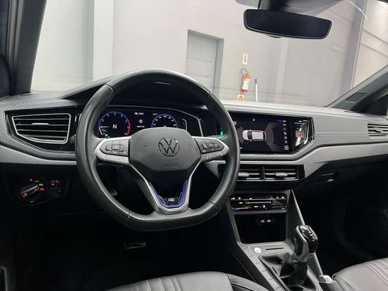 VOLKSWAGEN-NIVUS-1.0 200 TSI TOTAL FLEX HIGHLINE AUTOMÁTICO VOLKSWAGEN-NIVUS-2025