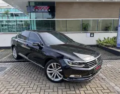 VOLKSWAGEN PASSAT 2.0 16V TSI BLUEMOTION GASOLINA HIGHLINE 4P DSG VOLKSWAGEN PASSAT 2.0 16V TSI BLUEMOTION GASOLINA HIGHLINE 4P DSG