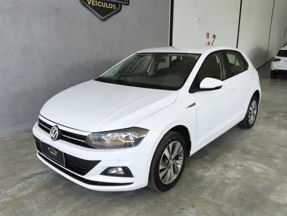VOLKSWAGEN POLO 1.0 200 TSI COMFORTLINE AUTOMÁTICO