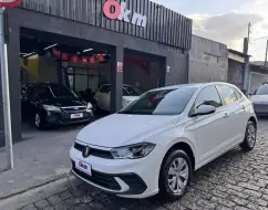 VOLKSWAGEN POLO 1.0 MPI MANUAL VOLKSWAGEN POLO 1.0 MPI MANUAL