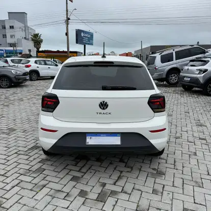 VOLKSWAGEN-POLO-2025