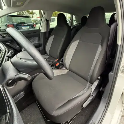 VOLKSWAGEN-POLO-2025