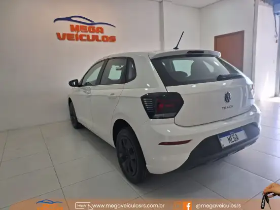 VOLKSWAGEN-POLO-2024