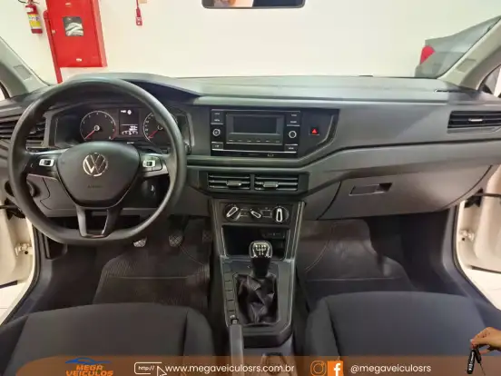 VOLKSWAGEN-POLO-2024
