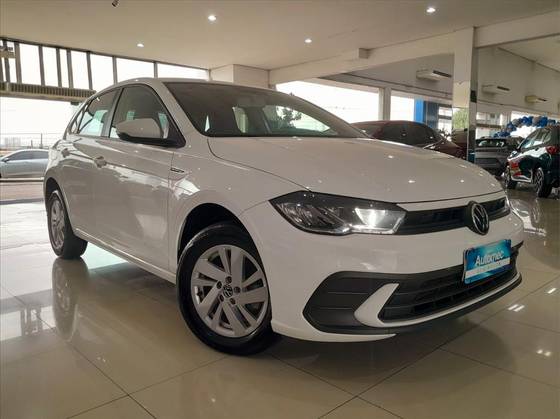 VOLKSWAGEN POLO 1.0 170 TSI COMFORTLINE AUTOMÁTICO