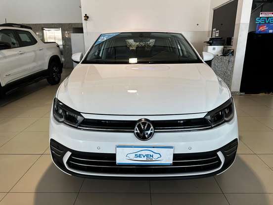VOLKSWAGEN-POLO-1.0 170 TSI HIGHLINE AUTOMÁTICO VOLKSWAGEN-POLO-2024