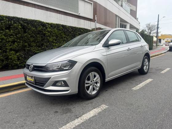 VOLKSWAGEN POLO 1.0 200 TSI COMFORTLINE AUTOMÁTICO