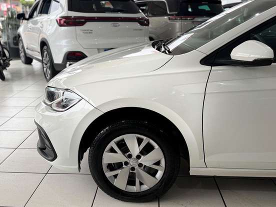VOLKSWAGEN-POLO-1.0 MPI MANUAL VOLKSWAGEN-POLO-2023