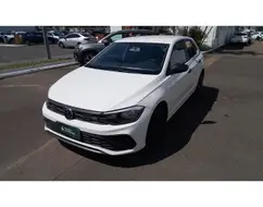VOLKSWAGEN POLO 1.0 MPI TRACK MANUAL VOLKSWAGEN POLO 1.0 MPI TRACK MANUAL