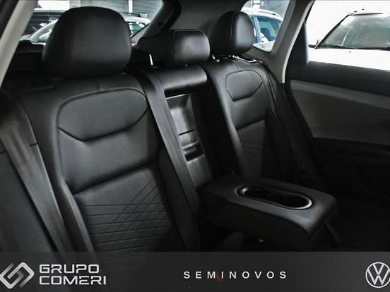 VOLKSWAGEN-TAOS-1.4 250 TSI TOTAL FLEX COMFORTLINE AUTOMÁTICO VOLKSWAGEN-TAOS-2025