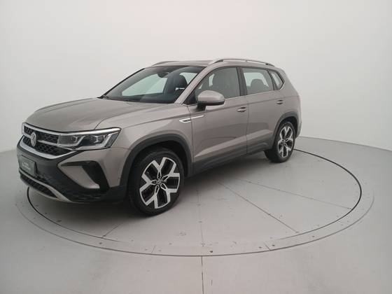 VOLKSWAGEN TAOS 1.4 250 TSI TOTAL FLEX HIGHLINE AUTOMÁTICO