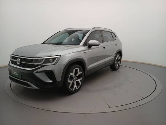 VOLKSWAGEN TAOS 1.4 250 TSI TOTAL FLEX HIGHLINE AUTOMÁTICO