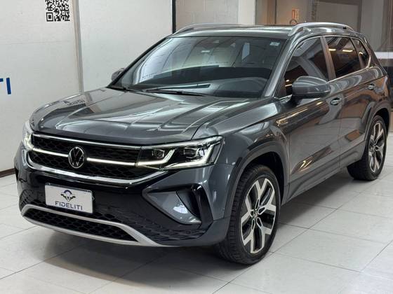 VOLKSWAGEN TAOS 1.4 250 TSI TOTAL FLEX HIGHLINE AUTOMÁTICO