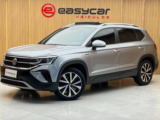 VOLKSWAGEN TAOS 1.4 250 TSI TOTAL FLEX HIGHLINE AUTOMÁTICO