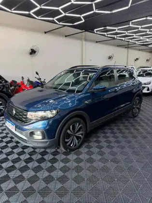 VOLKSWAGEN T-CROSS 1.0 200 TSI TOTAL FLEX COMFORTLINE AUTOMÁTICO