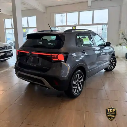 VOLKSWAGEN-T-CROSS-2024