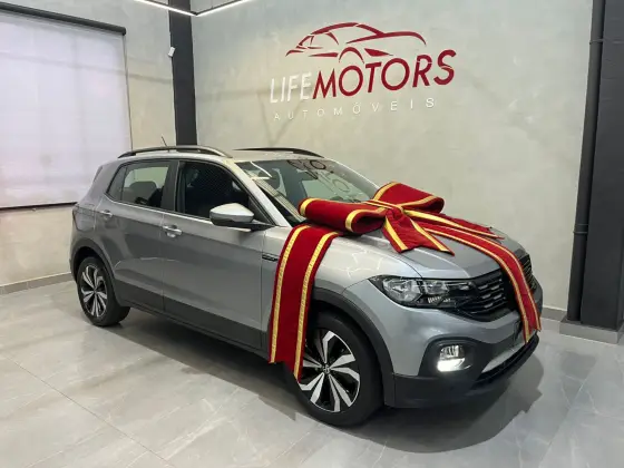 VOLKSWAGEN T-CROSS 1.0 200 TSI TOTAL FLEX COMFORTLINE AUTOMÁTICO
