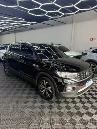 VOLKSWAGEN-T-CROSS-2021