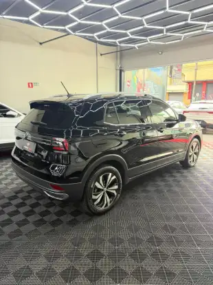 VOLKSWAGEN-T-CROSS-1.4 250 TSI TOTAL FLEX HIGHLINE AUTOMÁTICO VOLKSWAGEN-T-CROSS-2021