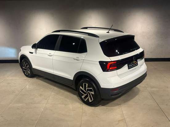 VOLKSWAGEN-T-CROSS-1.0 200 TSI TOTAL FLEX AUTOMÁTICO VOLKSWAGEN-T-CROSS-2023
