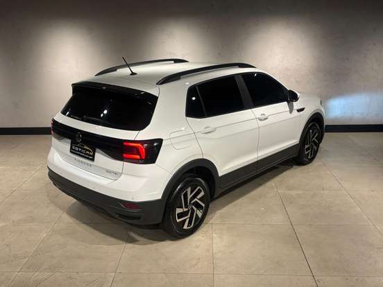 VOLKSWAGEN-T-CROSS-1.0 200 TSI TOTAL FLEX AUTOMÁTICO VOLKSWAGEN-T-CROSS-2023