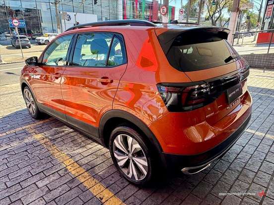 VOLKSWAGEN-T-CROSS-1.0 200 TSI TOTAL FLEX COMFORTLINE AUTOMÁTICO VOLKSWAGEN-T-CROSS-2019