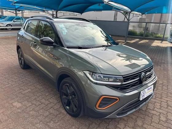 VOLKSWAGEN T-CROSS 1.4 250 TSI TOTAL FLEX HIGHLINE AUTOMÁTICO