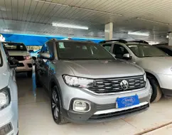 VOLKSWAGEN T-CROSS 1.4 250 TSI TOTAL FLEX HIGHLINE AUTOMÁTICO VOLKSWAGEN T-CROSS 1.4 250 TSI TOTAL FLEX HIGHLINE AUTOMÁTICO