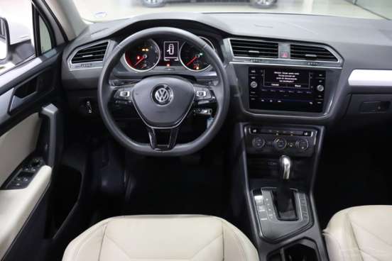 VOLKSWAGEN-TIGUAN-2019