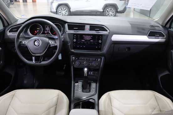 VOLKSWAGEN-TIGUAN-1.4 250 TSI TOTAL FLEX ALLSPACE TIPTRONIC VOLKSWAGEN-TIGUAN-2019