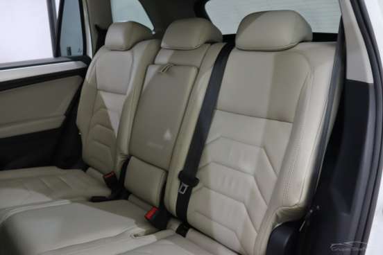 VOLKSWAGEN-TIGUAN-1.4 250 TSI TOTAL FLEX ALLSPACE TIPTRONIC VOLKSWAGEN-TIGUAN-2019