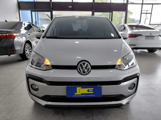 VOLKSWAGEN-UP-2018