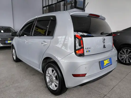 VOLKSWAGEN-UP-2018