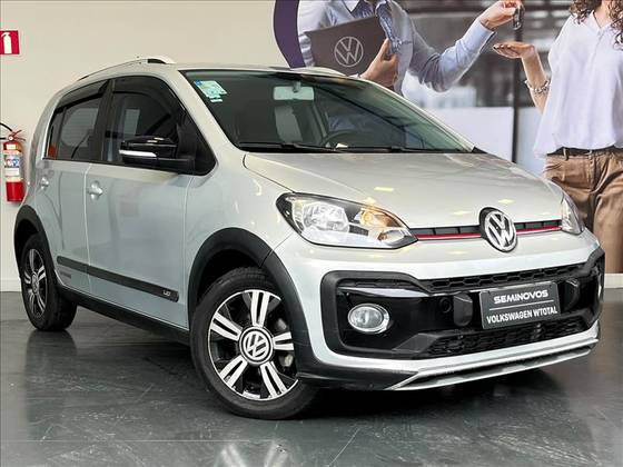VOLKSWAGEN UP 1.0 170 TSI TOTAL FLEX XTREME 4P MANUAL