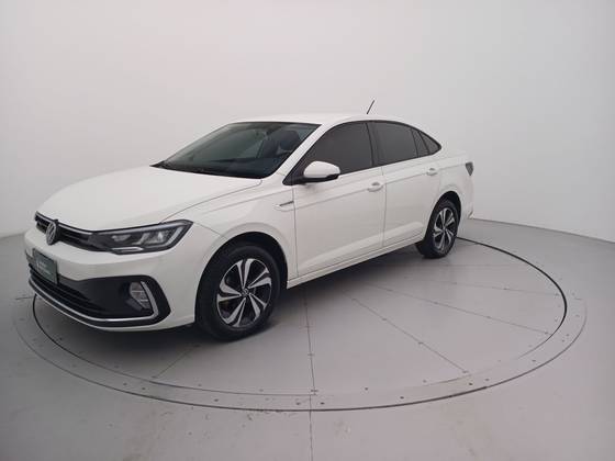 VOLKSWAGEN VIRTUS 1.0 170 TSI AUTOMÁTICO