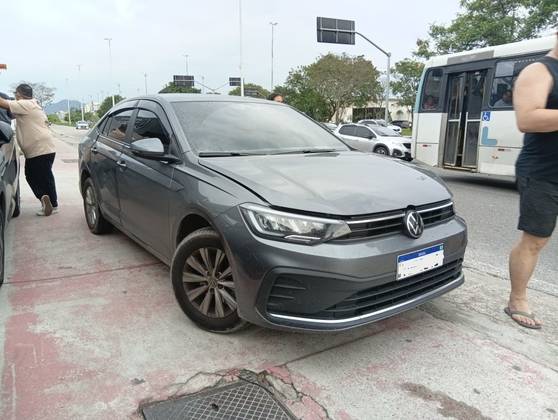 VOLKSWAGEN VIRTUS 1.0 170 TSI AUTOMÁTICO