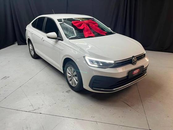 VOLKSWAGEN VIRTUS 1.0 170 TSI MANUAL
