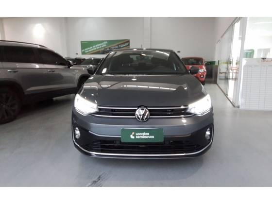 VOLKSWAGEN VIRTUS 1.0 200 TSI HIGHLINE AUTOMÁTICO