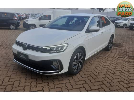 VOLKSWAGEN VIRTUS 1.0 200 TSI HIGHLINE AUTOMÁTICO