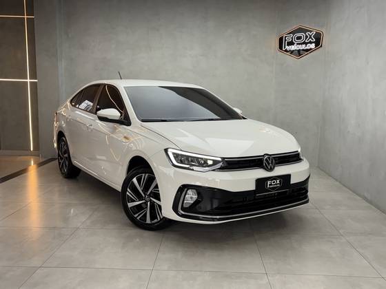 VOLKSWAGEN VIRTUS 1.0 200 TSI HIGHLINE AUTOMÁTICO
