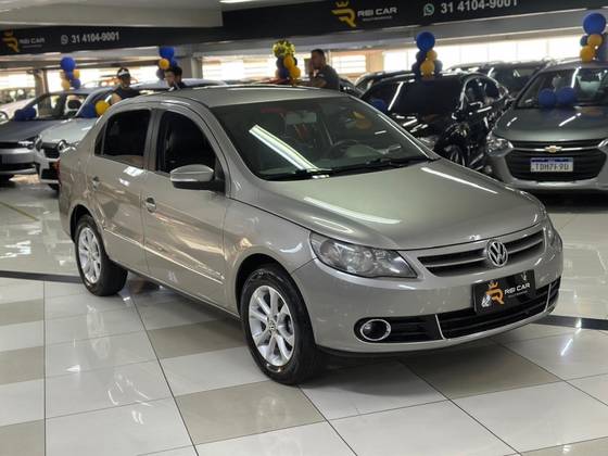 VOLKSWAGEN VOYAGE 1.6 MI COMFORTLINE 8V FLEX 4P MANUAL