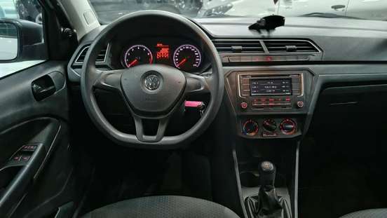 VOLKSWAGEN-VOYAGE-2021