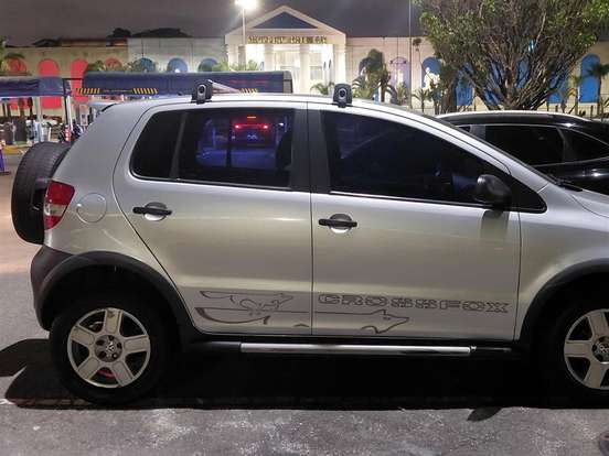 VOLKSWAGEN-CROSSFOX-1.6 MI FLEX 8V 4P MANUAL VOLKSWAGEN-CROSSFOX-2008