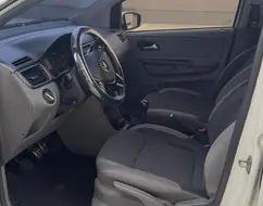 VOLKSWAGEN FOX 1.6 MSI HIGHLINE 16V FLEX 4P MANUAL VOLKSWAGEN FOX 1.6 MSI HIGHLINE 16V FLEX 4P MANUAL